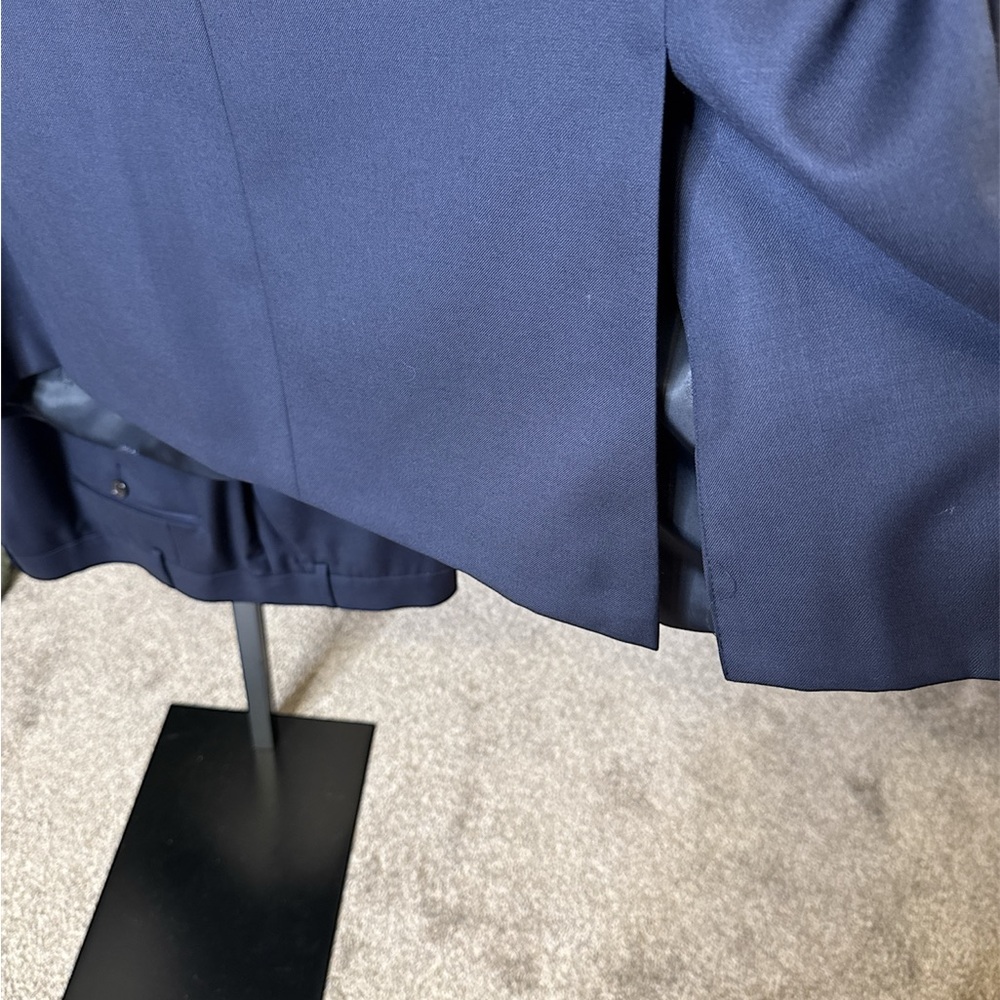 Men’s Lauren Ralph Lauren Classic Navy Suit Big and Tall - Picture 9 of 16